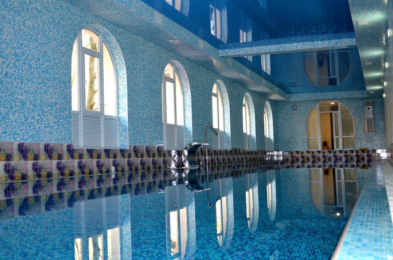 Perlyna Podillyа Hotel Сатанов Екстериор снимка