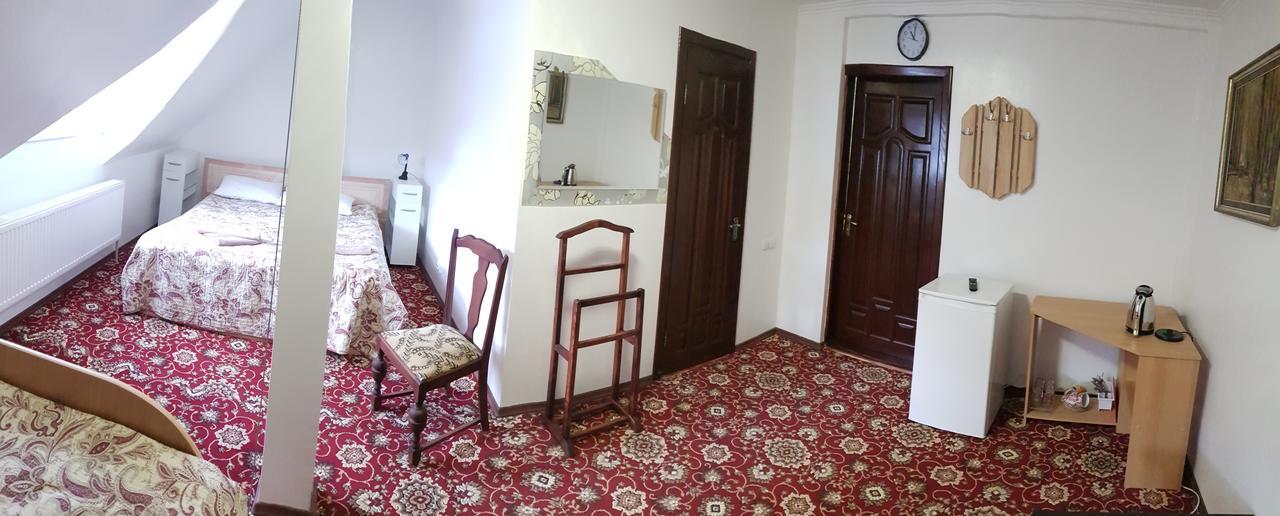 Perlyna Podillyа Hotel Сатанов Екстериор снимка