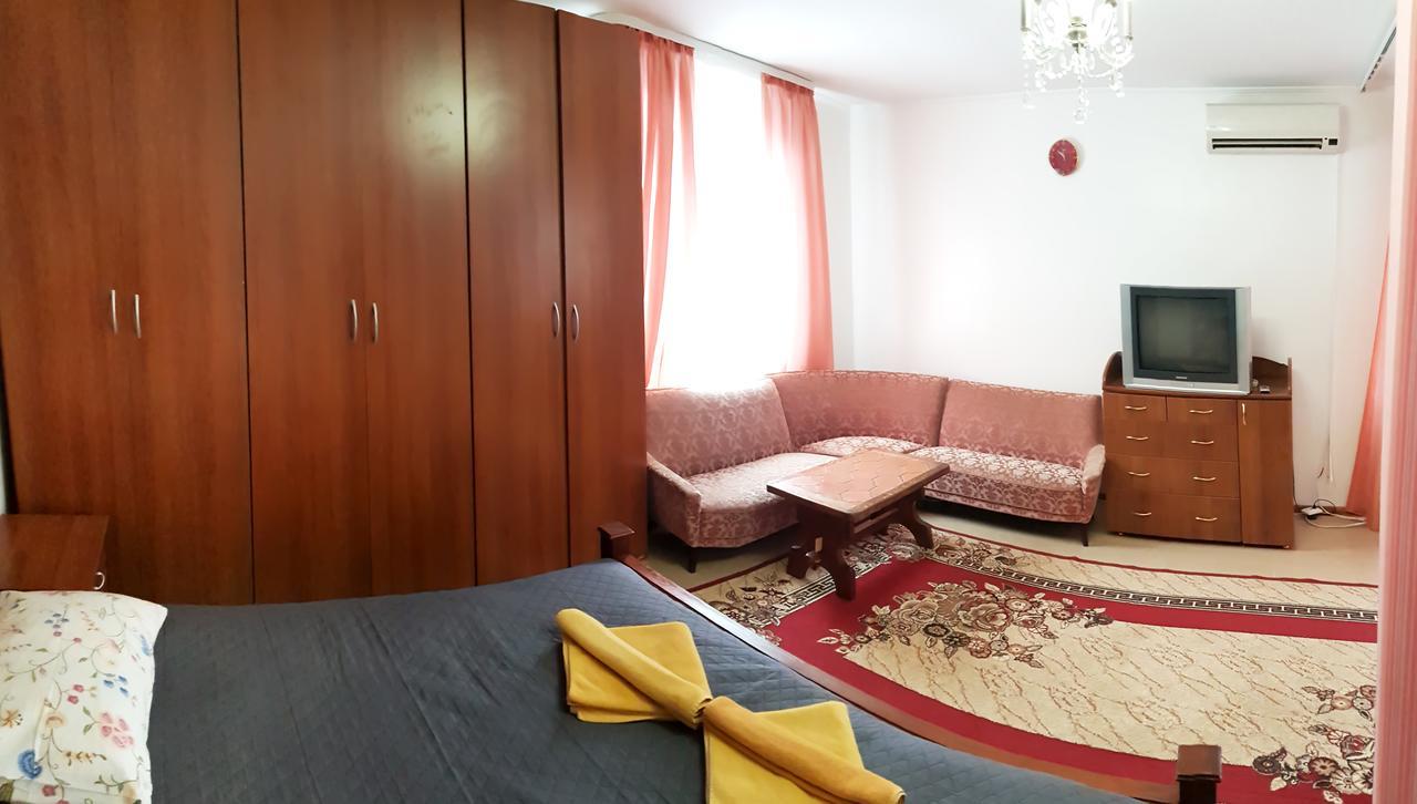 Perlyna Podillyа Hotel Сатанов Екстериор снимка