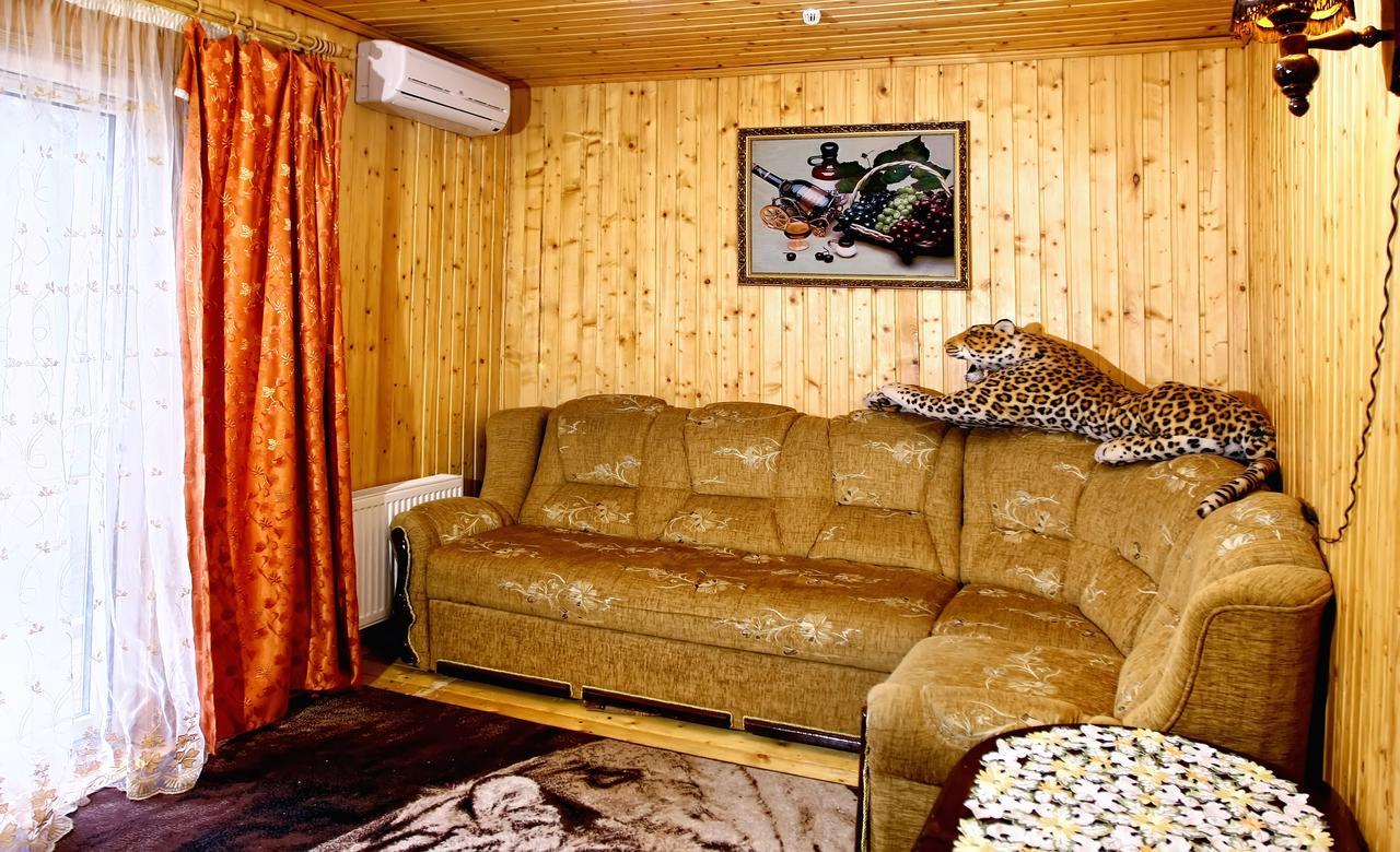 Perlyna Podillyа Hotel Сатанов Екстериор снимка